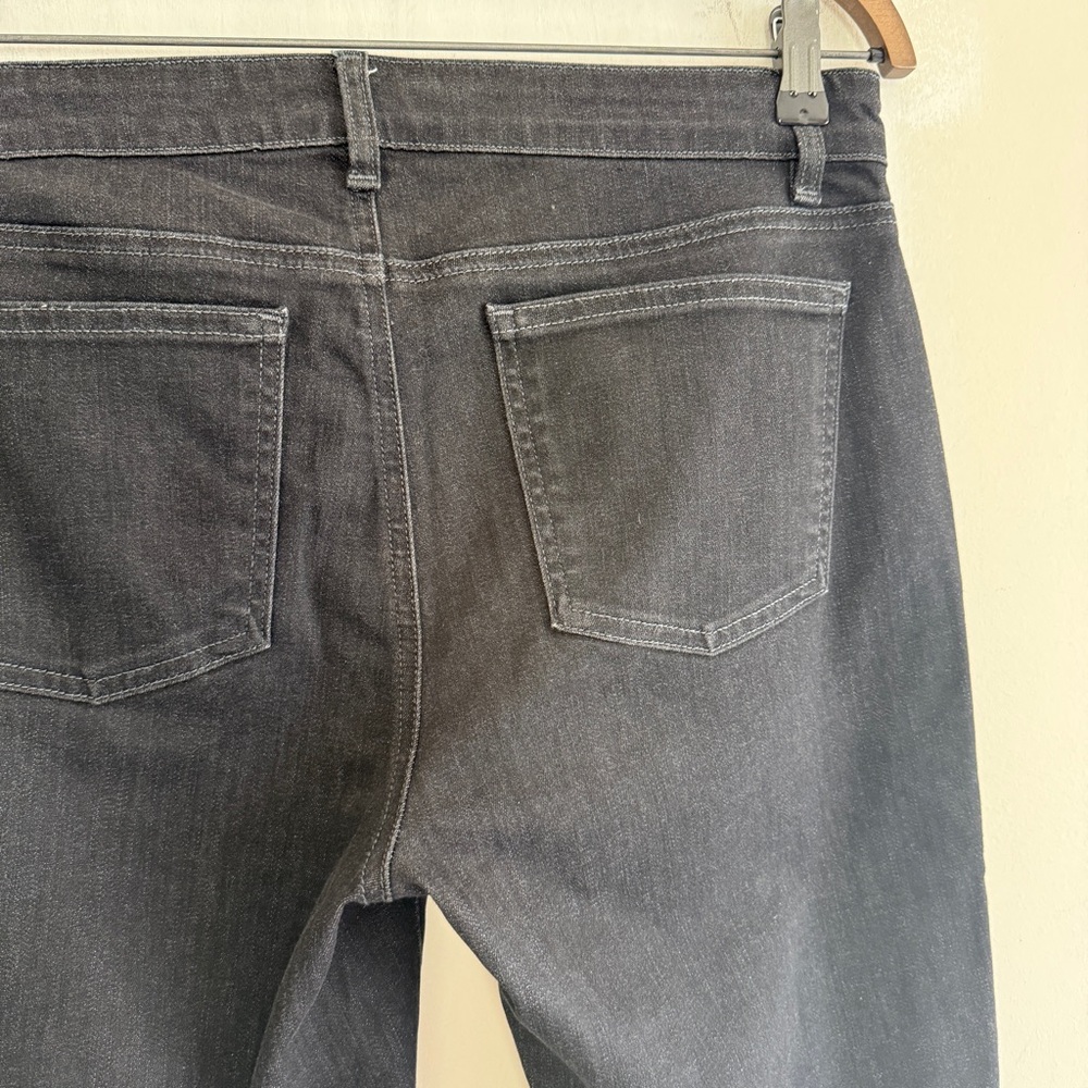 Eileen Fisher Light Black Stretch Straight Jeans Mid-Rise Size 28 - Picture 15 of 16